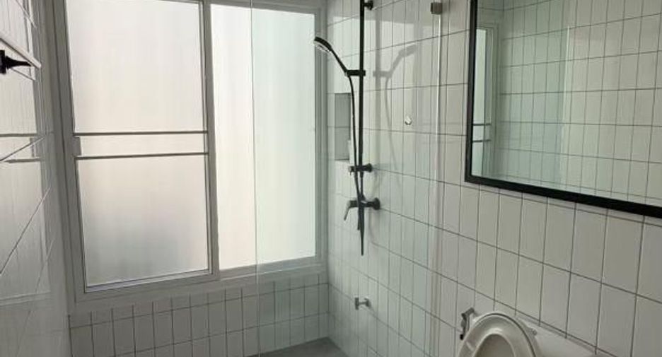 Haus zur Miete mit 3 Zimmer in Mueang Chiang Mai, Chiang Mai