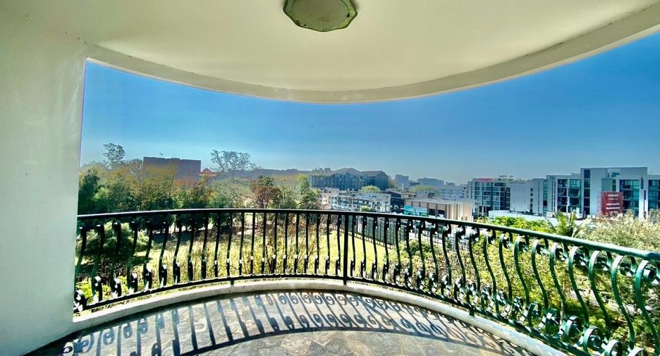 For rent 2 bedrooms condo in Mueang Chiang Mai, Chiang Mai
