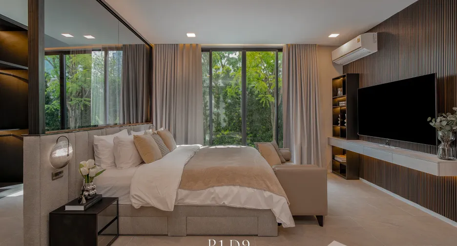 For sale and for rent 4 bedrooms house in Saphan Sung, Bangkok