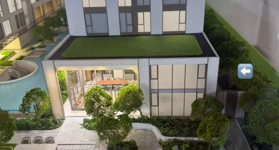 For sale 3 bedrooms condo in Bang Kho Laem, Bangkok