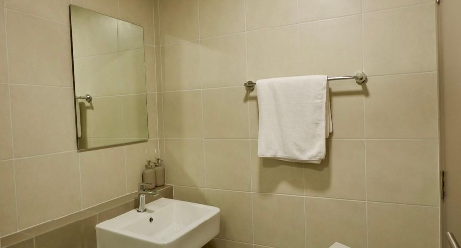 Аренда 1 кровать кондо в Бангкок Нои, Бангкок