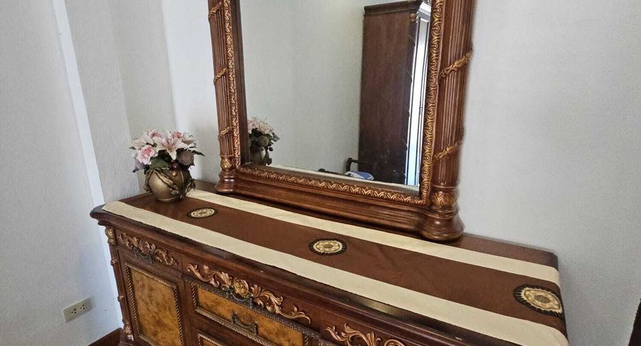 À vendre 4 chambres maison à Bang Lamung, Chonburi
