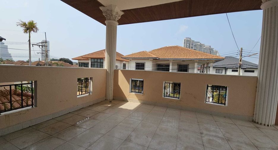À vendre 4 chambres maison à Bang Lamung, Chonburi