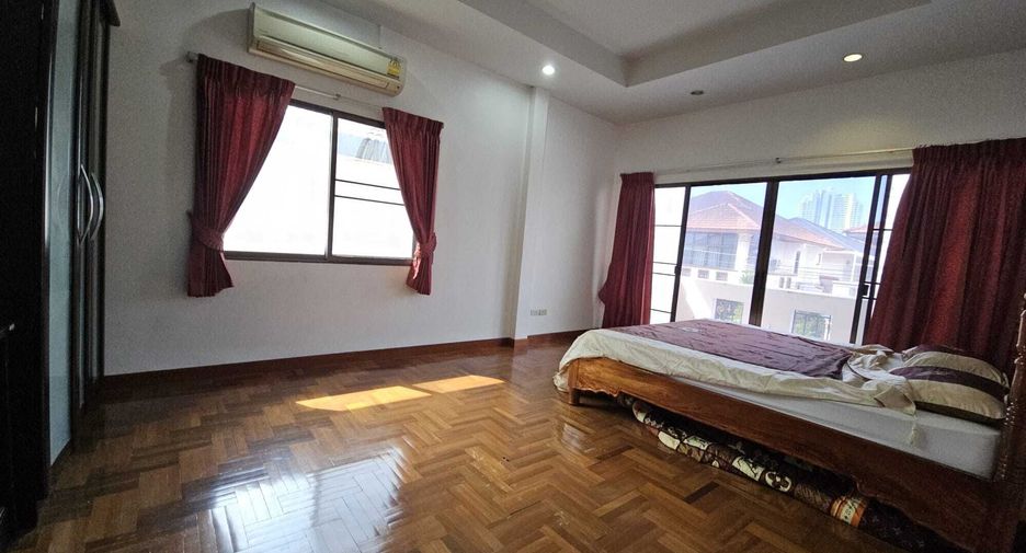 À vendre 4 chambres maison à Bang Lamung, Chonburi