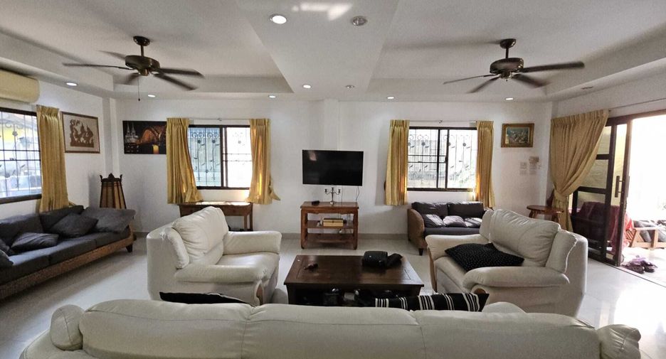 À vendre 4 chambres maison à Bang Lamung, Chonburi