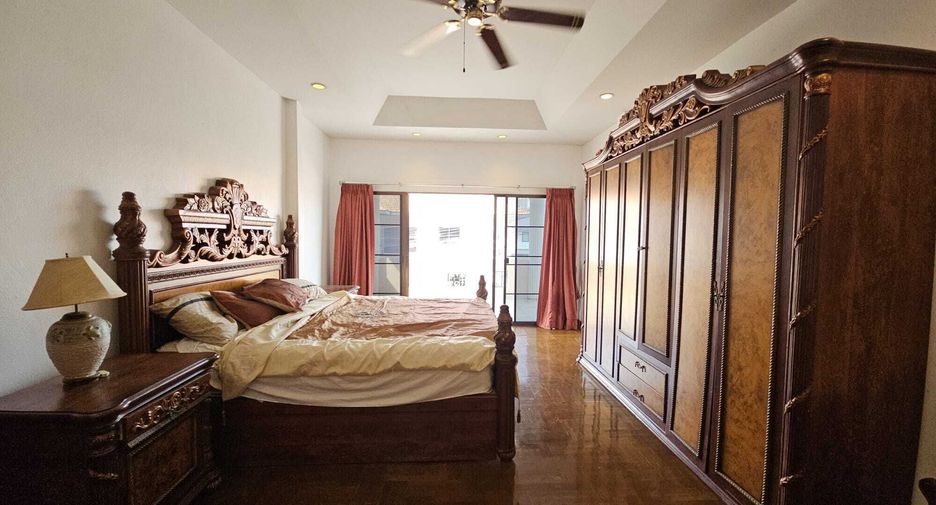 À vendre 4 chambres maison à Bang Lamung, Chonburi