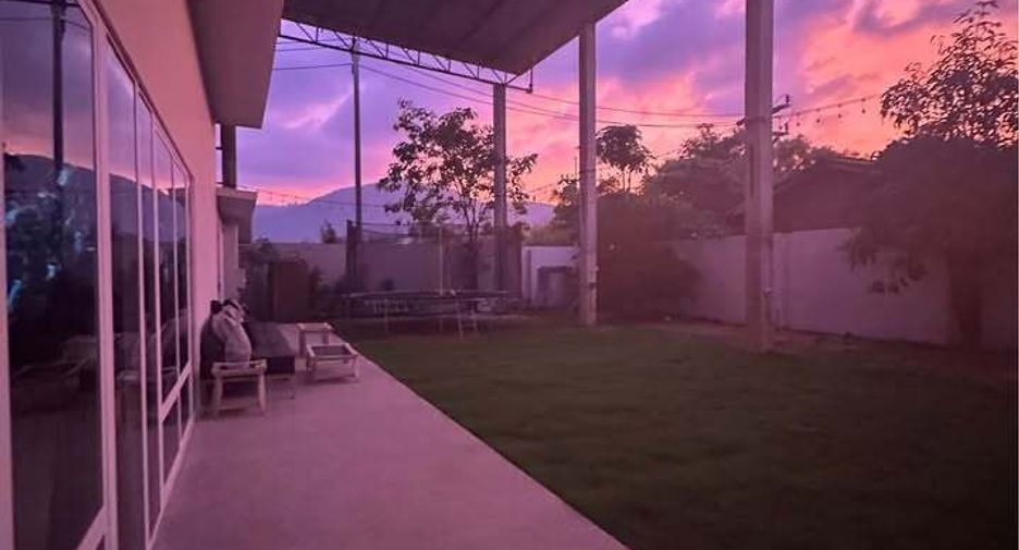 For rent 4 bedrooms house in Ko Samui, Surat Thani
