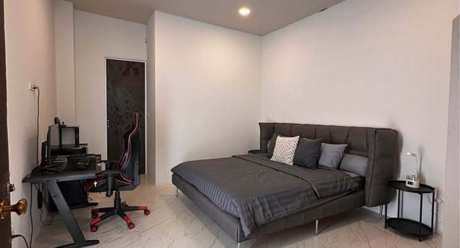 For rent 4 bedrooms house in Ko Samui, Surat Thani