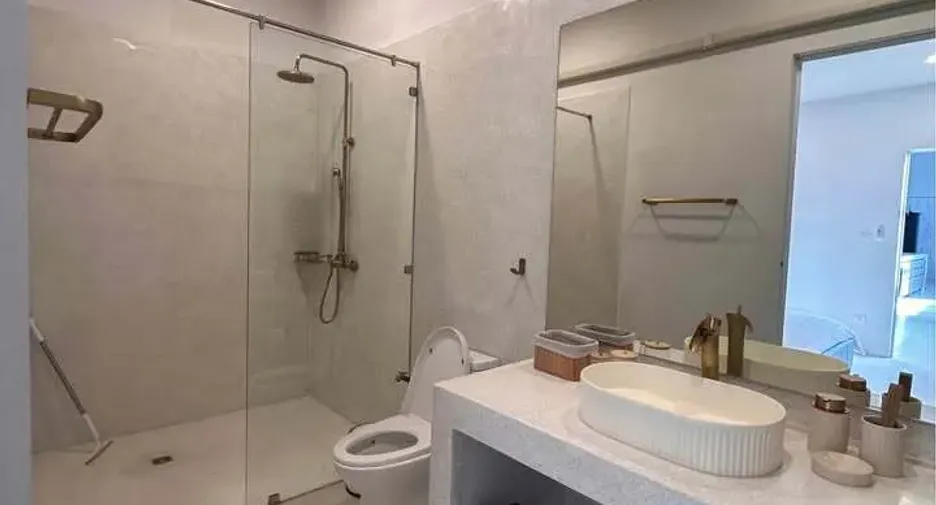 For rent 4 bedrooms house in Ko Samui, Surat Thani