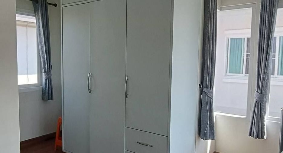 For rent 3 bedrooms house in Saraphi, Chiang Mai