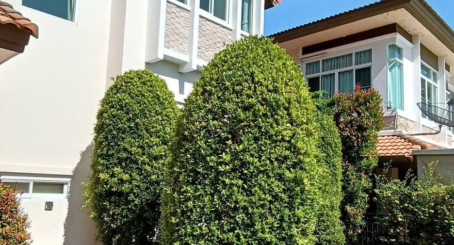 For rent 3 bedrooms house in Saraphi, Chiang Mai