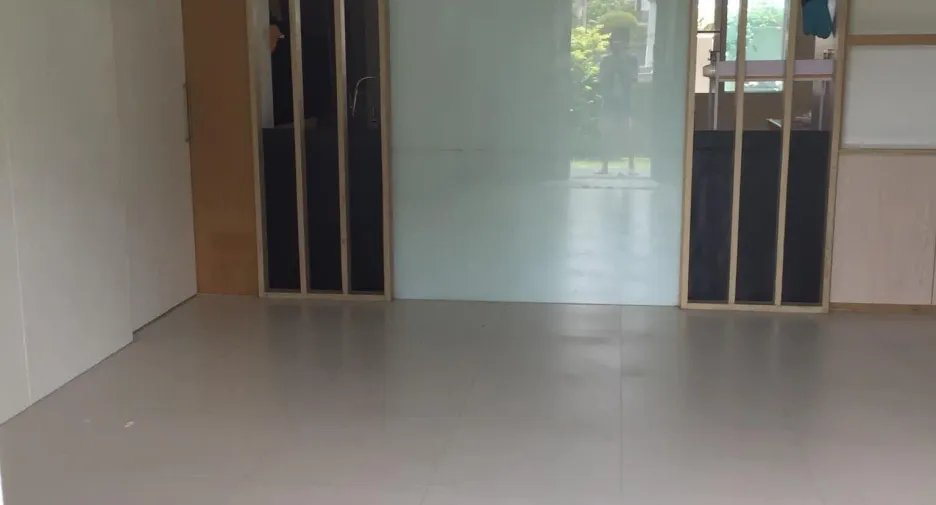 For sale and for rent 5 bedrooms house in Hang Dong, Chiang Mai