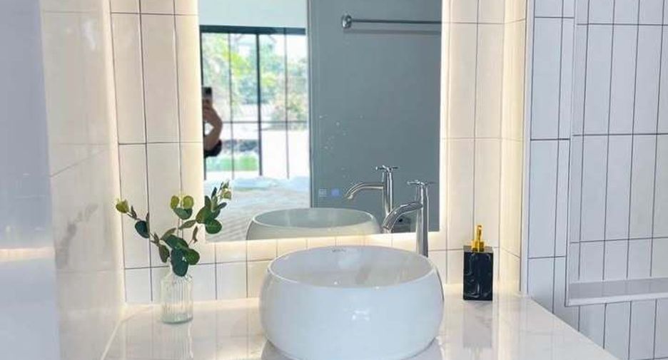 For sale 2 bedrooms townhouse in Mueang Chiang Mai, Chiang Mai