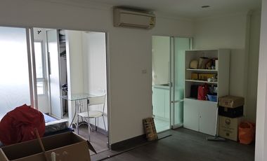 For sale 1 bed condo in Huai Khwang, Bangkok