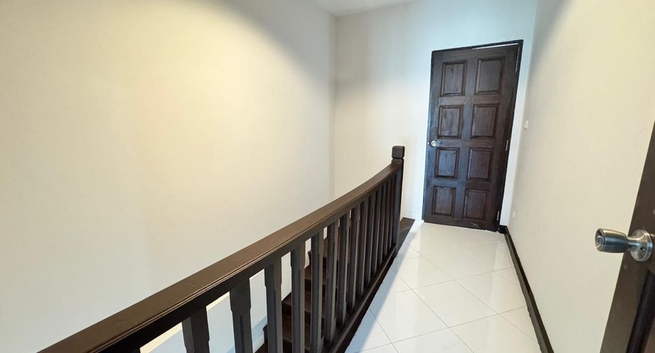 For sale 2 bedrooms townhouse in Ko Samui, Surat Thani