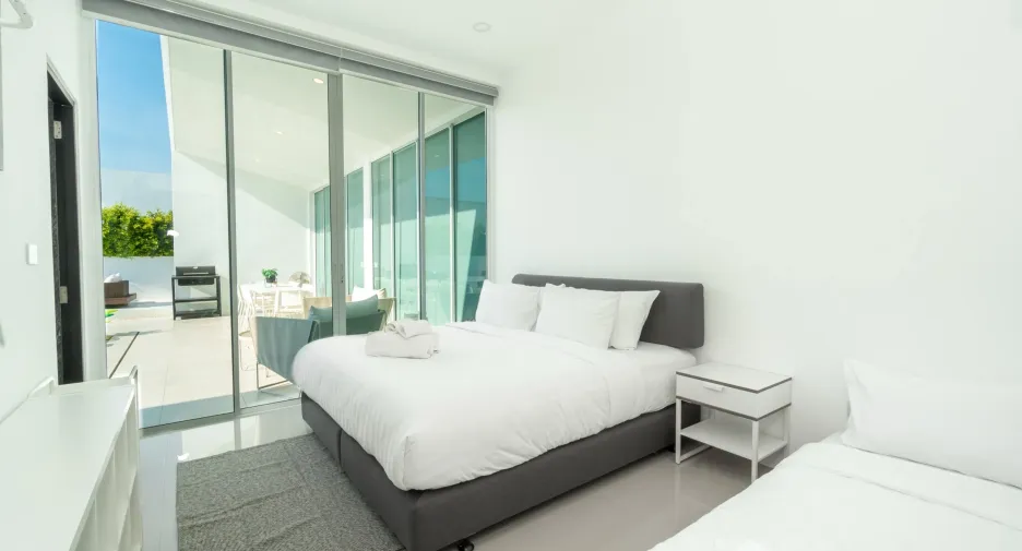 For rent 4 bedrooms villa in Hua Hin, Prachuap Khiri Khan