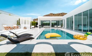 For rent 4 bedrooms villa in Hua Hin, Prachuap Khiri Khan