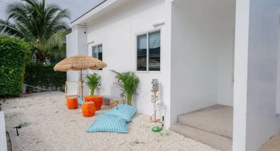 For rent 3 bedrooms house in Cha Am, Phetchaburi