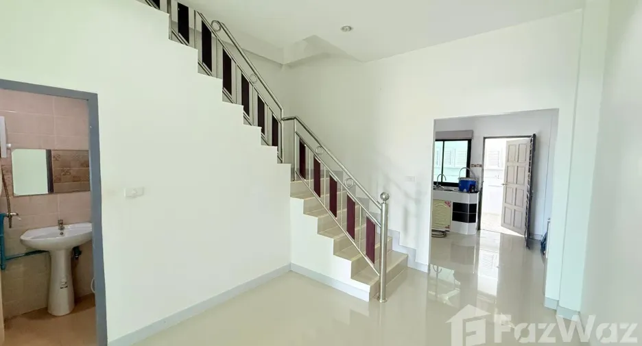 For sale and for rent 2 bedrooms townhouse in Pran Buri, Prachuap Khiri Khan