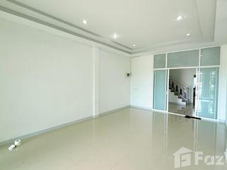 Casa adosada en venta y en alquiler de 2 habitaciones en Pran Buri, Prachuap Khiri Khan