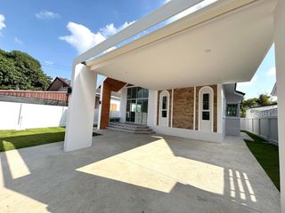 Haus zum Kauf mit 3 Zimmer in San Kamphaeng, Chiang Mai