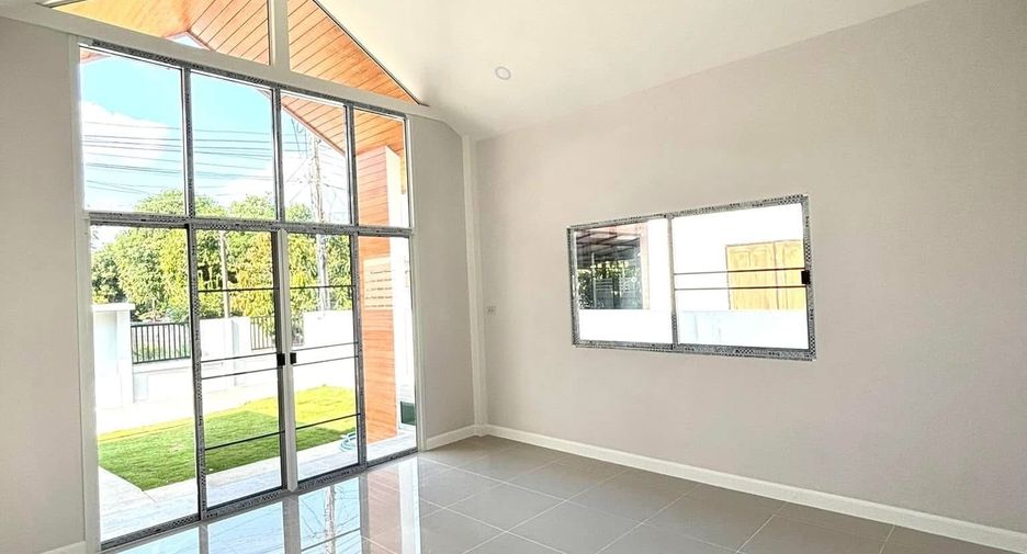 Продажа 3 спальни дом в Сан Кампаенг, Чианг Маи