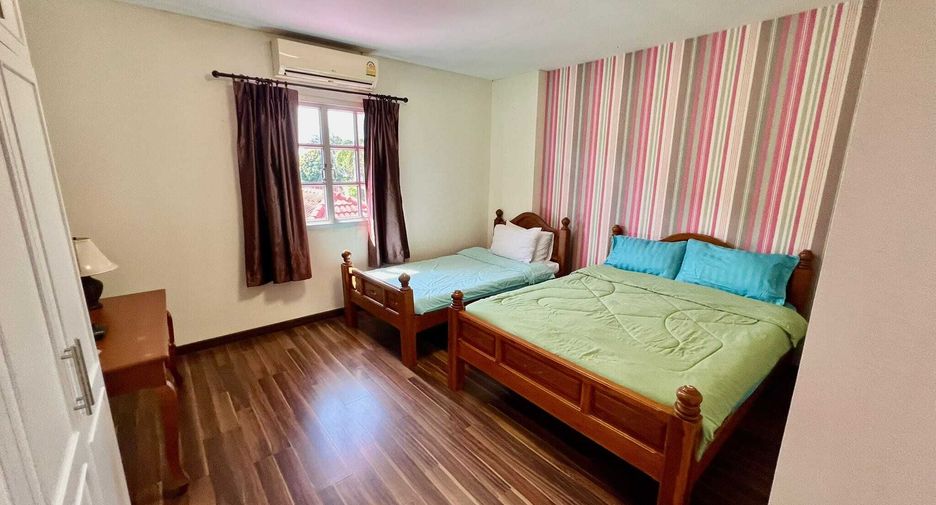 For rent 5 bedrooms villa in Bang Lamung, Chonburi