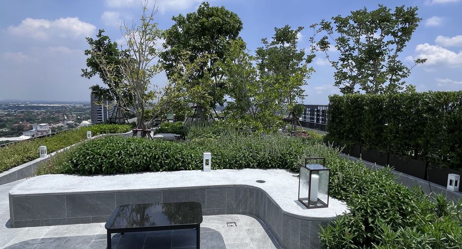 For sale 1 bed condo in Bangkok Noi, Bangkok