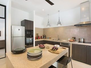 Продажа 8 спальни вилла в Самуи, Сураттани