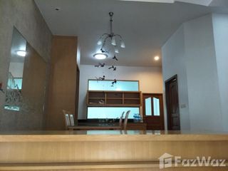 For sale 3 bedrooms townhouse in Lat Phrao, Bangkok