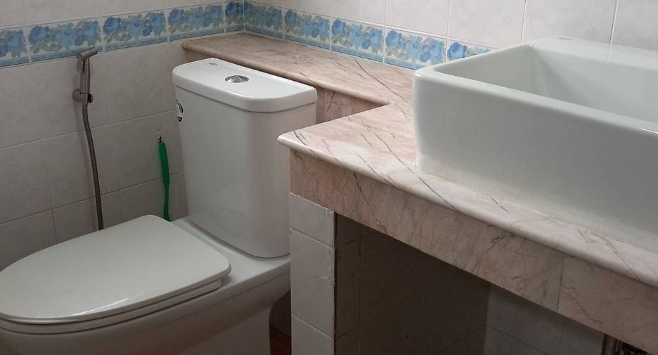 For rent 3 bedrooms house in Bang Lamung, Chonburi