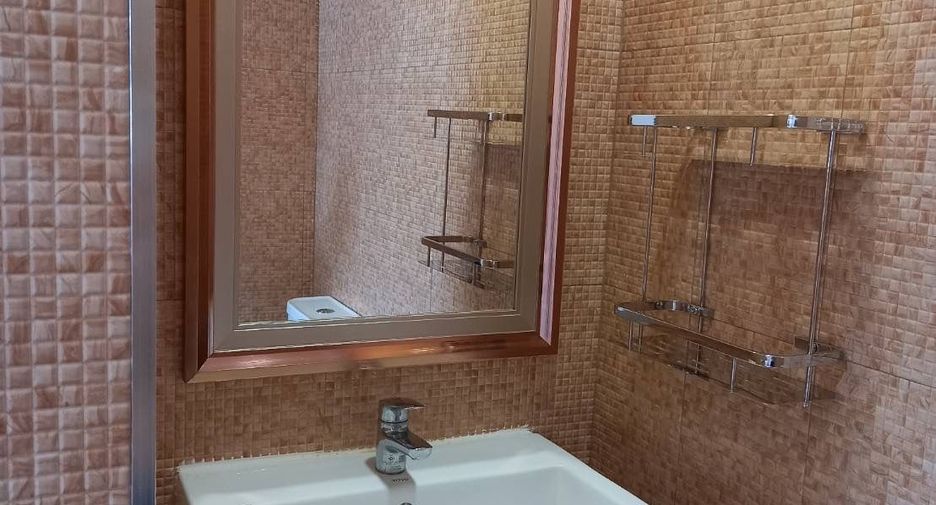 For rent 3 bedrooms house in Bang Lamung, Chonburi