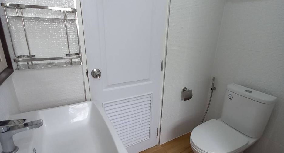 For rent 3 bedrooms house in Bang Lamung, Chonburi