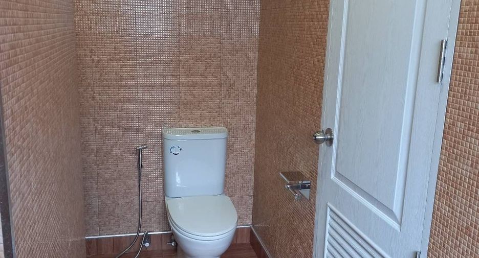 For rent 3 bedrooms house in Bang Lamung, Chonburi