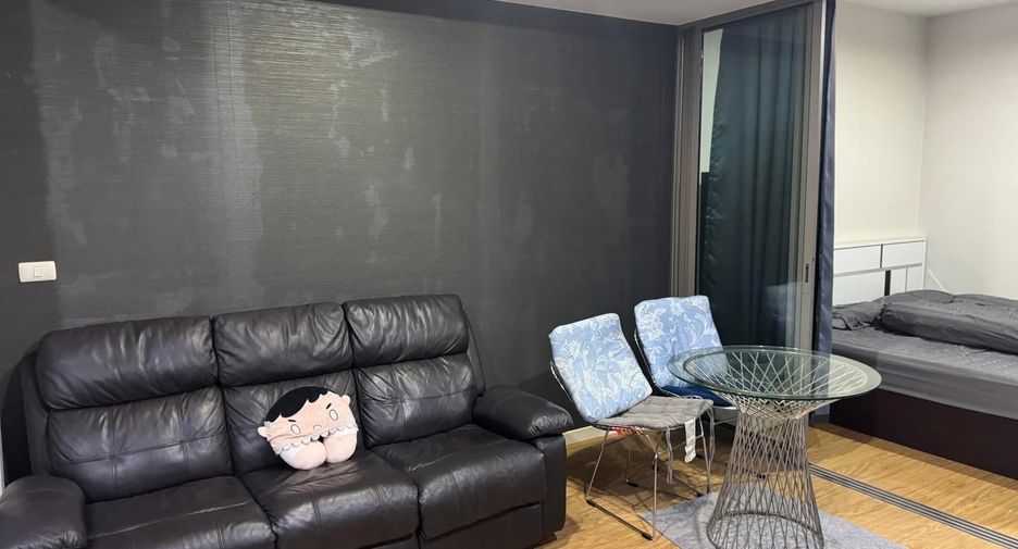 For sale 1 bed condo in Bang Rak, Bangkok