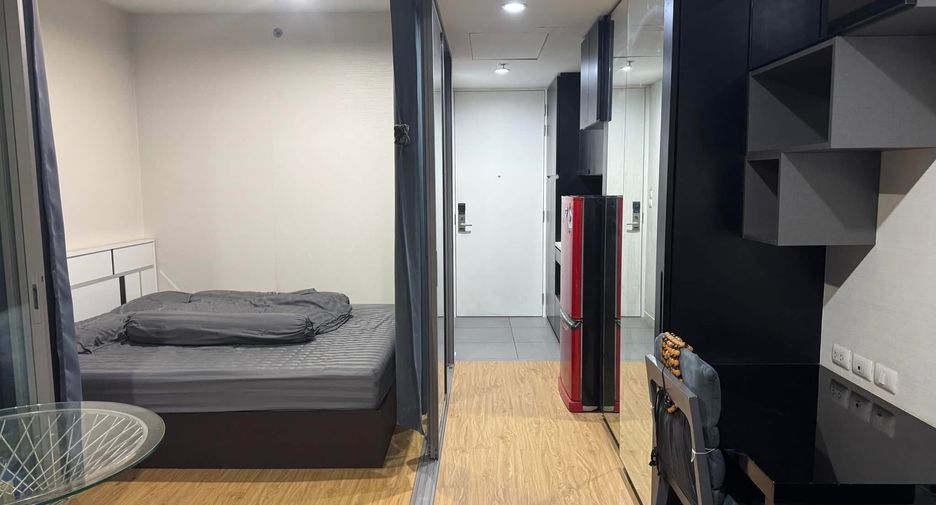 For sale 1 bed condo in Bang Rak, Bangkok