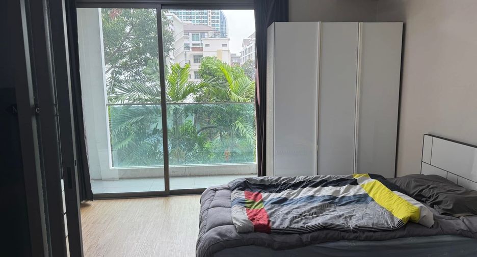 For sale 1 bed condo in Bang Rak, Bangkok
