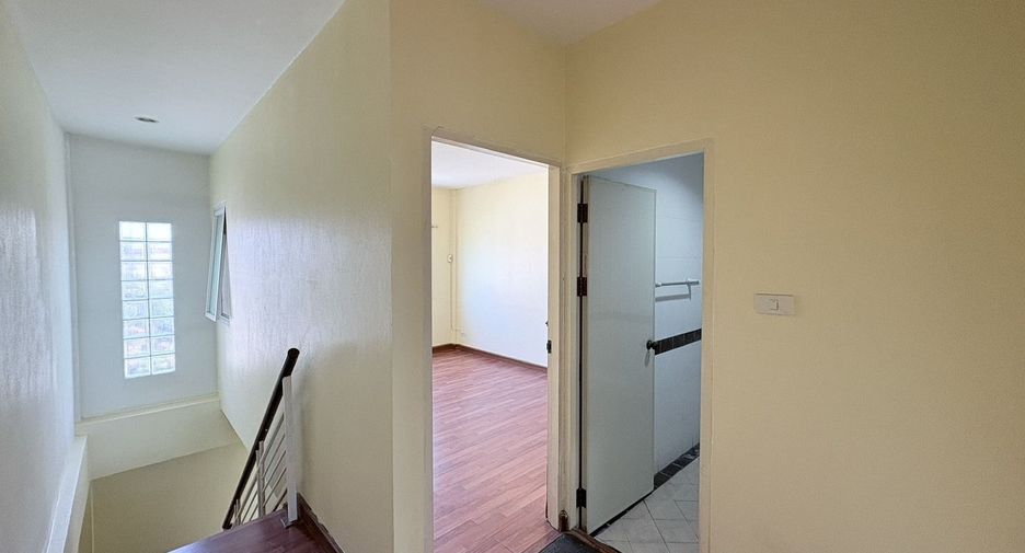 Reihenhaus zum Kauf mit 2 Zimmer in San Sai, Chiang Mai