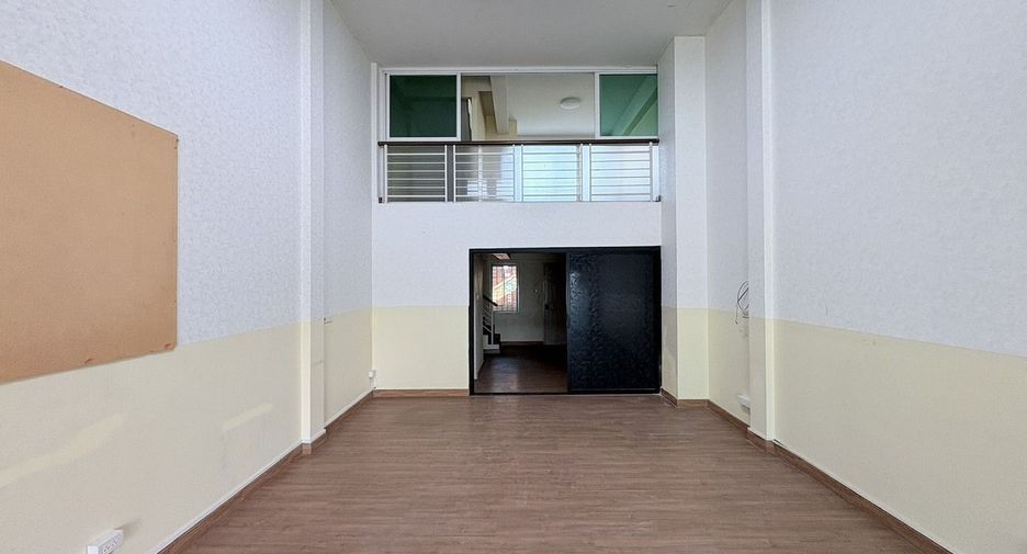Reihenhaus zum Kauf mit 2 Zimmer in San Sai, Chiang Mai