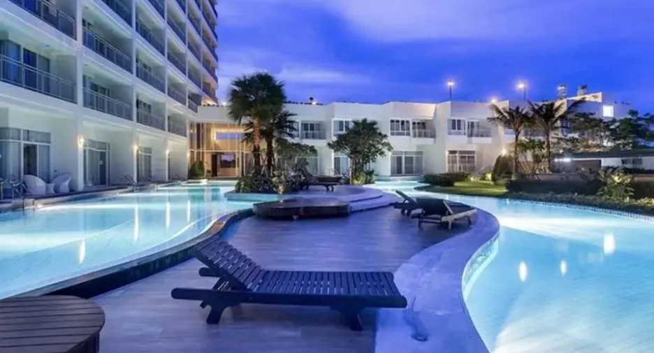 À vendre et à louer 2 chambres condo à Cha Am, Phetchaburi