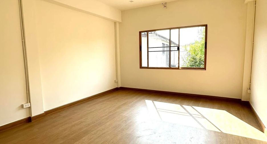 For sale and for rent 2 bedrooms townhouse in Mueang Chiang Mai, Chiang Mai
