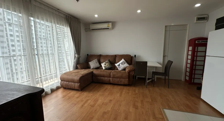 For sale 2 bedrooms condo in Phasi Charoen, Bangkok