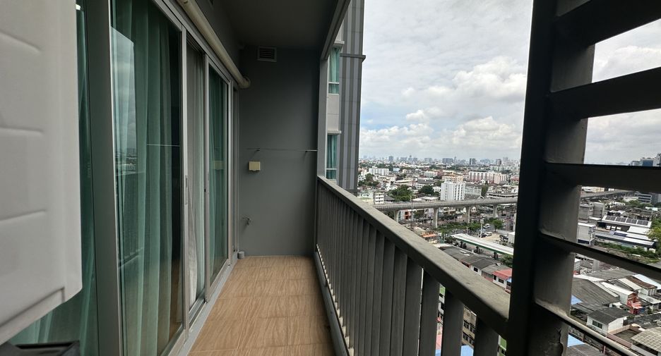 For sale 2 bedrooms condo in Phasi Charoen, Bangkok