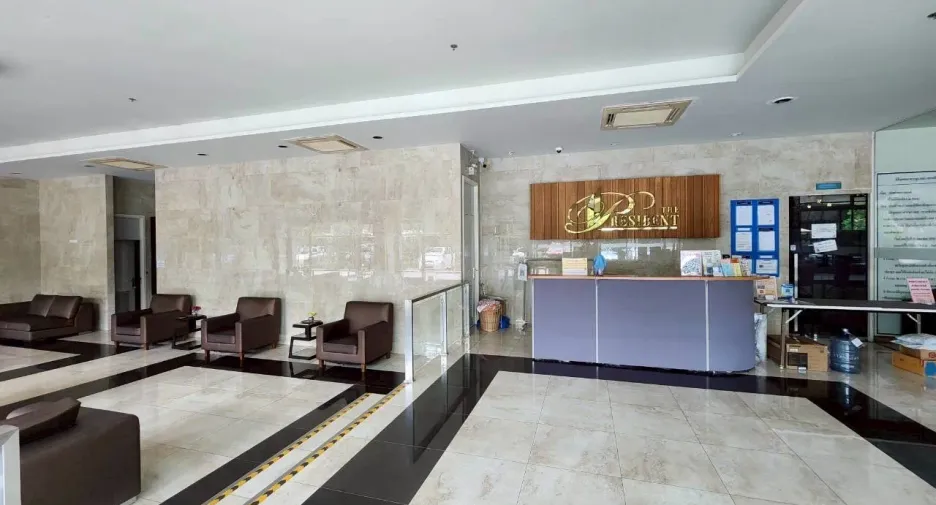 For sale 2 bedrooms condo in Phasi Charoen, Bangkok