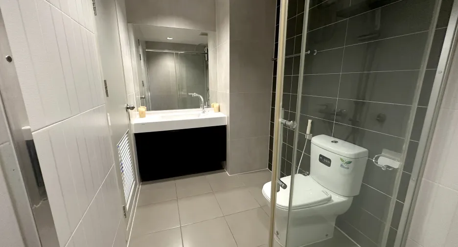 For sale 2 bedrooms condo in Phasi Charoen, Bangkok