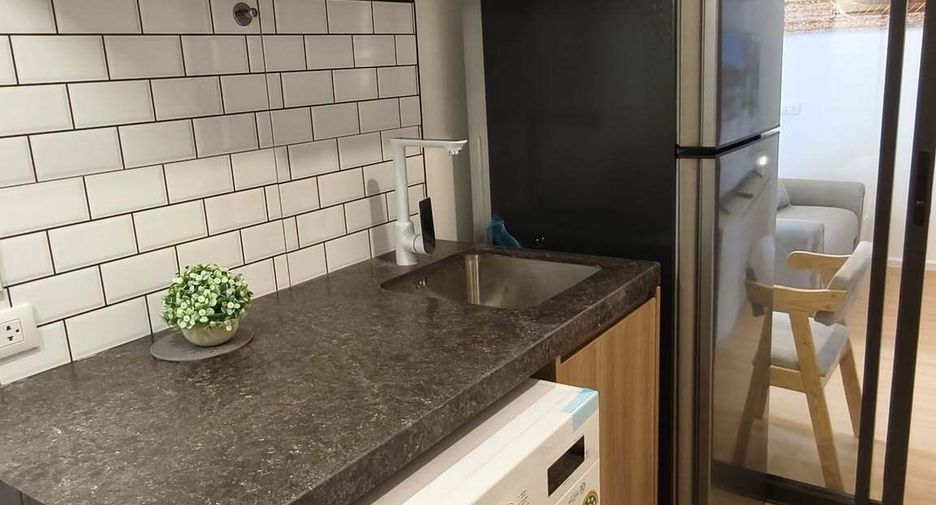 Condo en alquiler de estudio en Bang Na, Bangkok