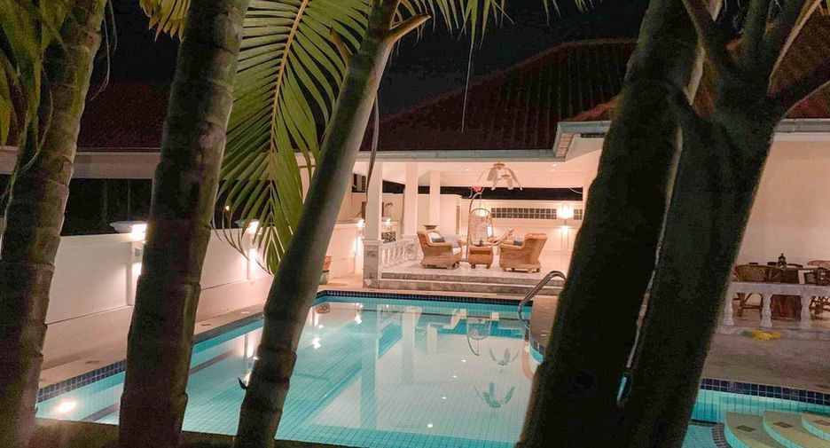 Villa en alquiler de 3 habitaciones en Cha Am, Phetchaburi