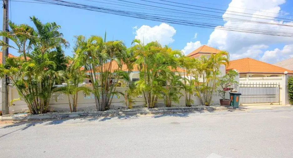 Villa en alquiler de 3 habitaciones en Cha Am, Phetchaburi