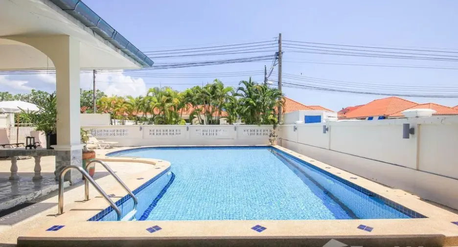 Villa en alquiler de 3 habitaciones en Cha Am, Phetchaburi