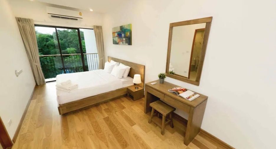 For rent 3 bedrooms townhouse in Ko Samui, Surat Thani